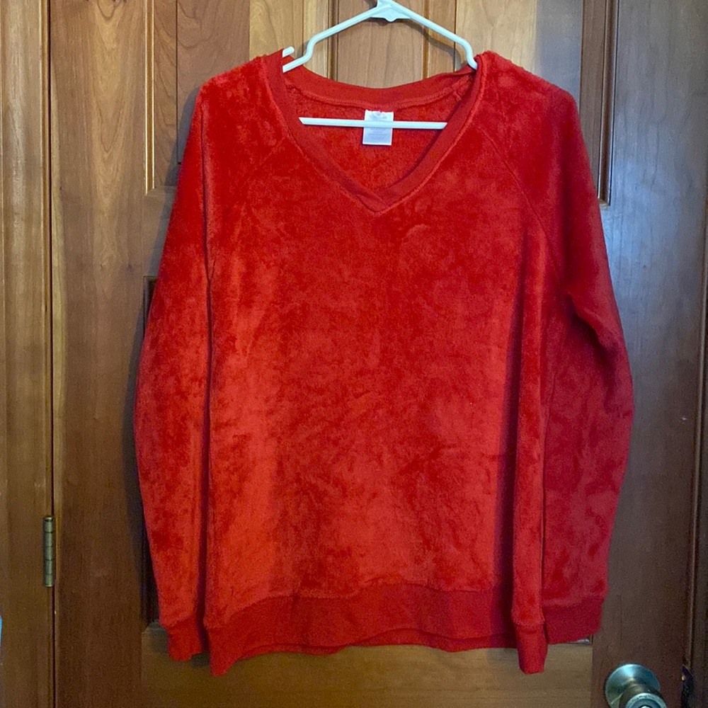 🎉5 for $25🎉 Plush Red Pajama Top